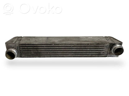 Starpdzesētāja radiators