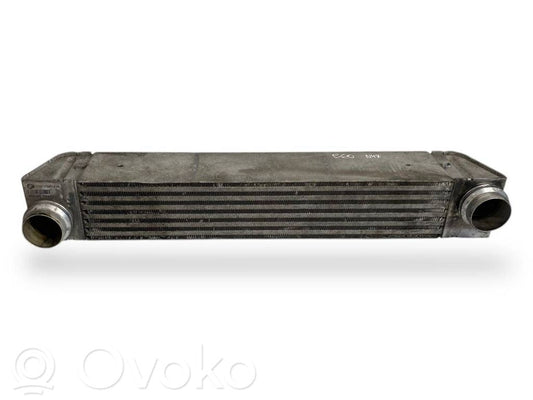 Starpdzesētāja radiators
