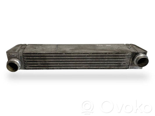 Starpdzesētāja radiators