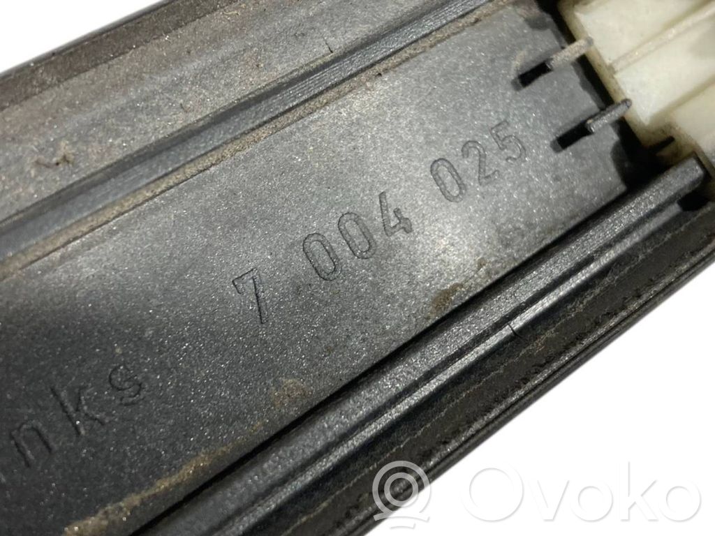 Молдинг задней двери