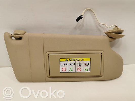 Панель солнцезащитного козырька