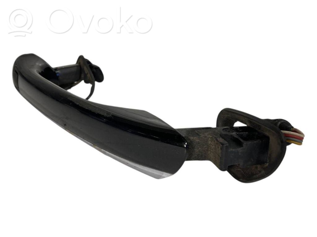 External opening handle