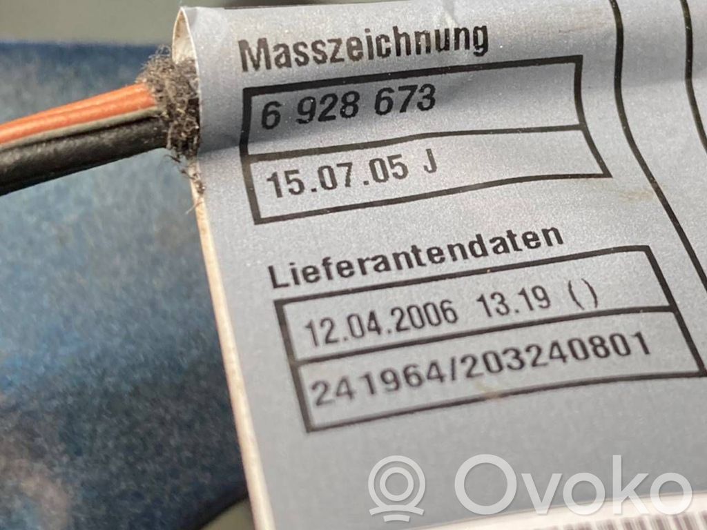 Aizmugurējās durvis