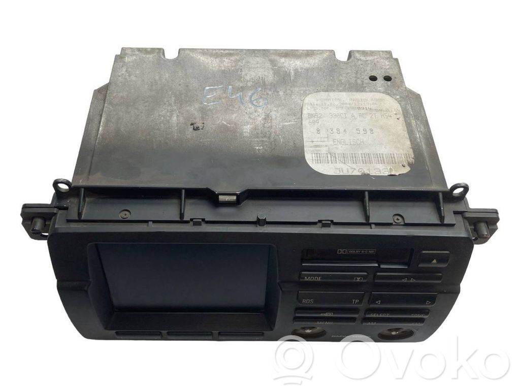 Radio / CD/DVD atskaņotājs / navigācija