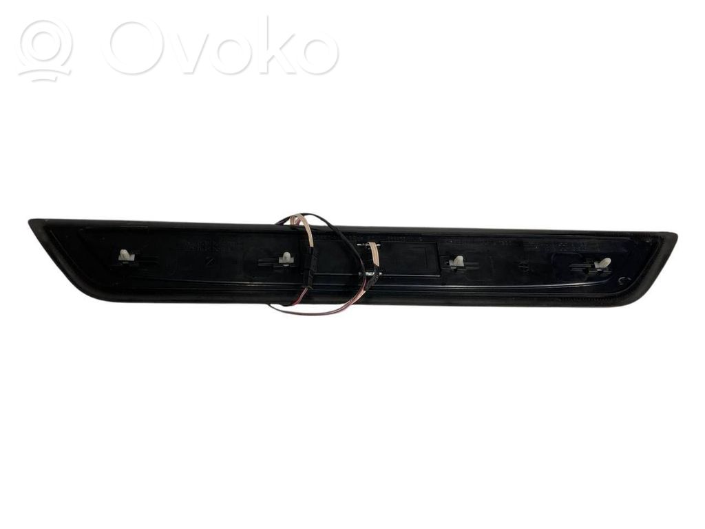 Front sill trim (inner)