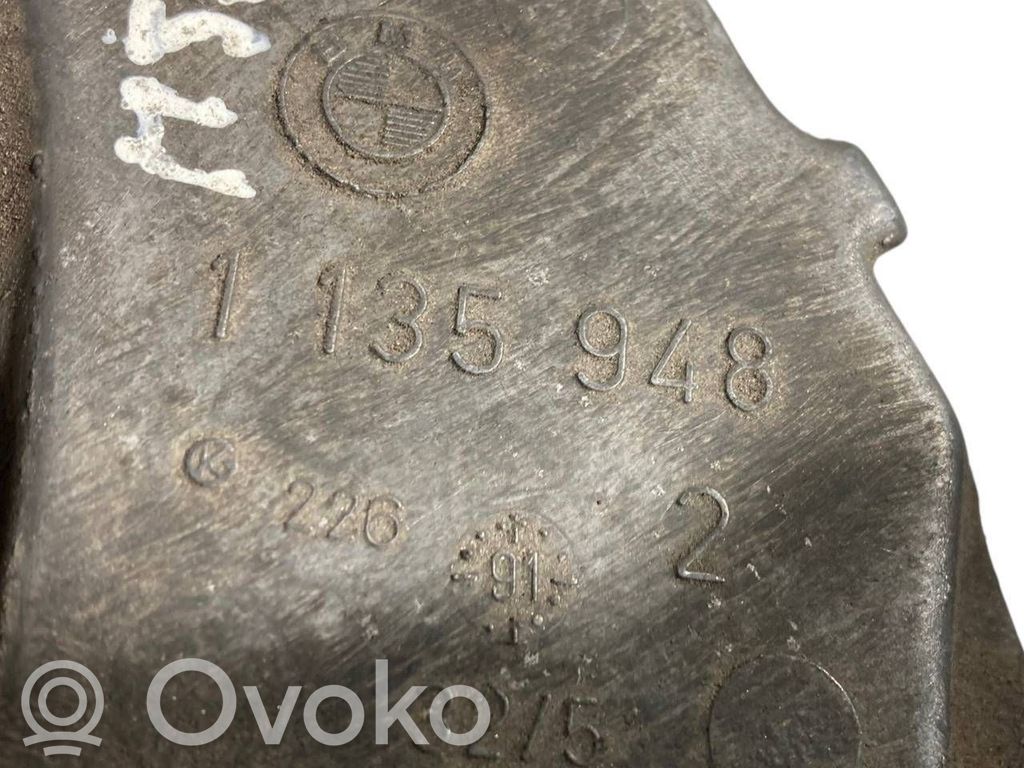 Dzinēja nostiprināšanas stiprinājums-kronšteins