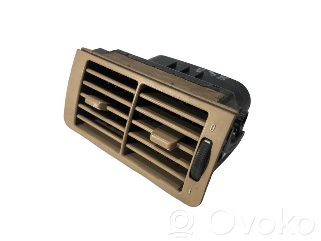 Aizmugurējā gaisa - ventilācijas reste