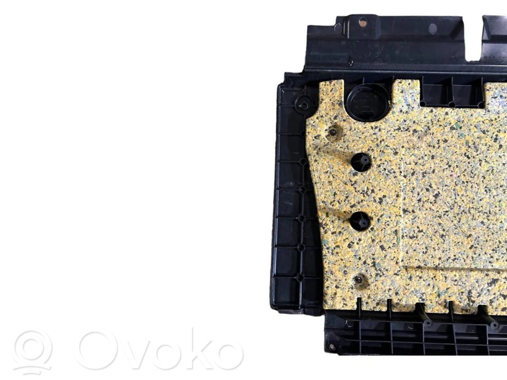 Пол багажника