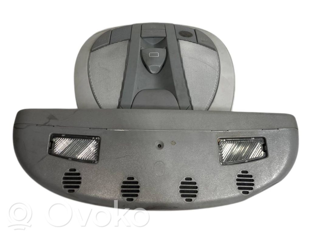 Priekšējo vietu apgaismojums