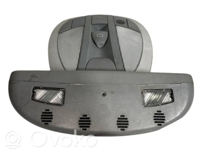 Priekšējo vietu apgaismojums