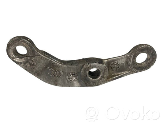 Stabilizatora stiprinājums (priekšā)