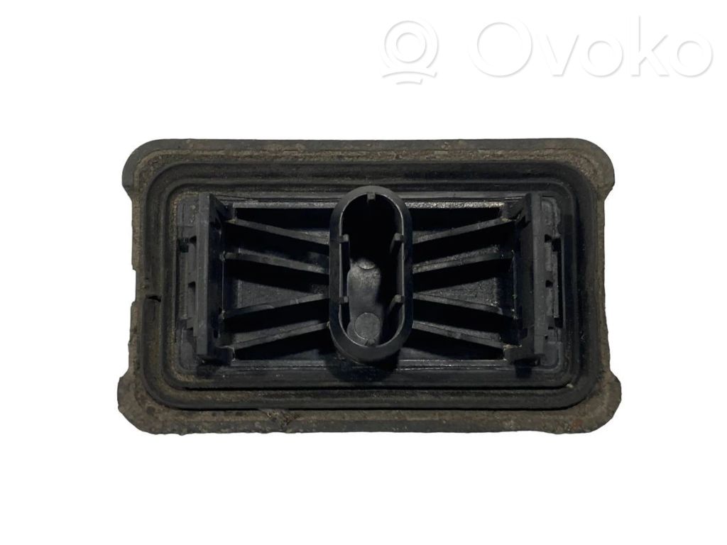 Точка гнезда для штекера