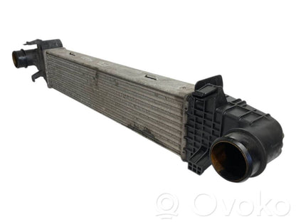 Starpdzesētāja radiators