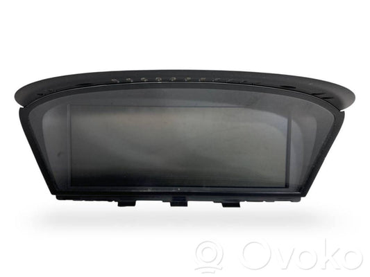 Ekrāns / displejs / mazais ekrāns