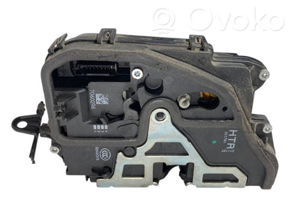 Aizmugurē slēdzene