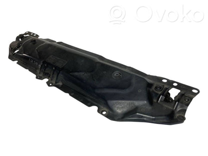 Radiatoru paneļa augšējā daļa (televizors)