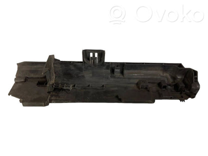 Radiatora (-u) turētājs / kronšteins