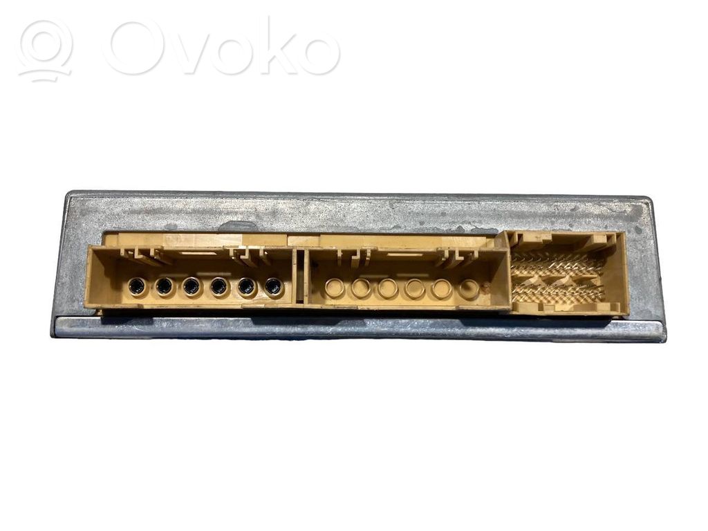 Gaisa spilvenu vadības bloks