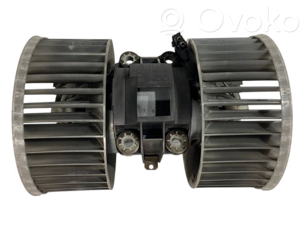 Mazā radiatora ventilators