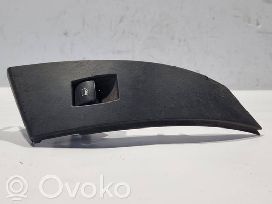 Power window switch