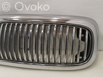 Priekšējais režģis