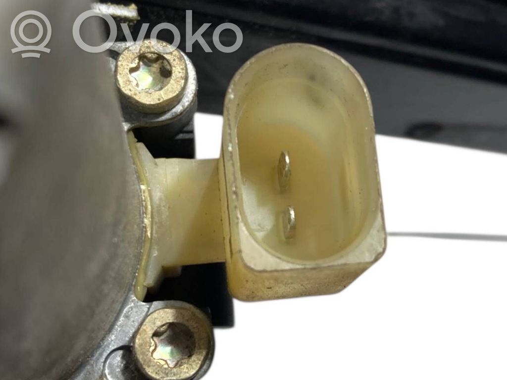 Elektriskā loga pacelšanas mehānisma komplekts