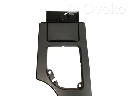 Отделка панели