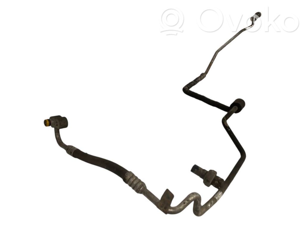 Gaisa kondicioniera caurulīte (-es) / šļūtene (-es)