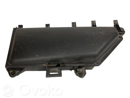 Крышка воздушного микрофильтра