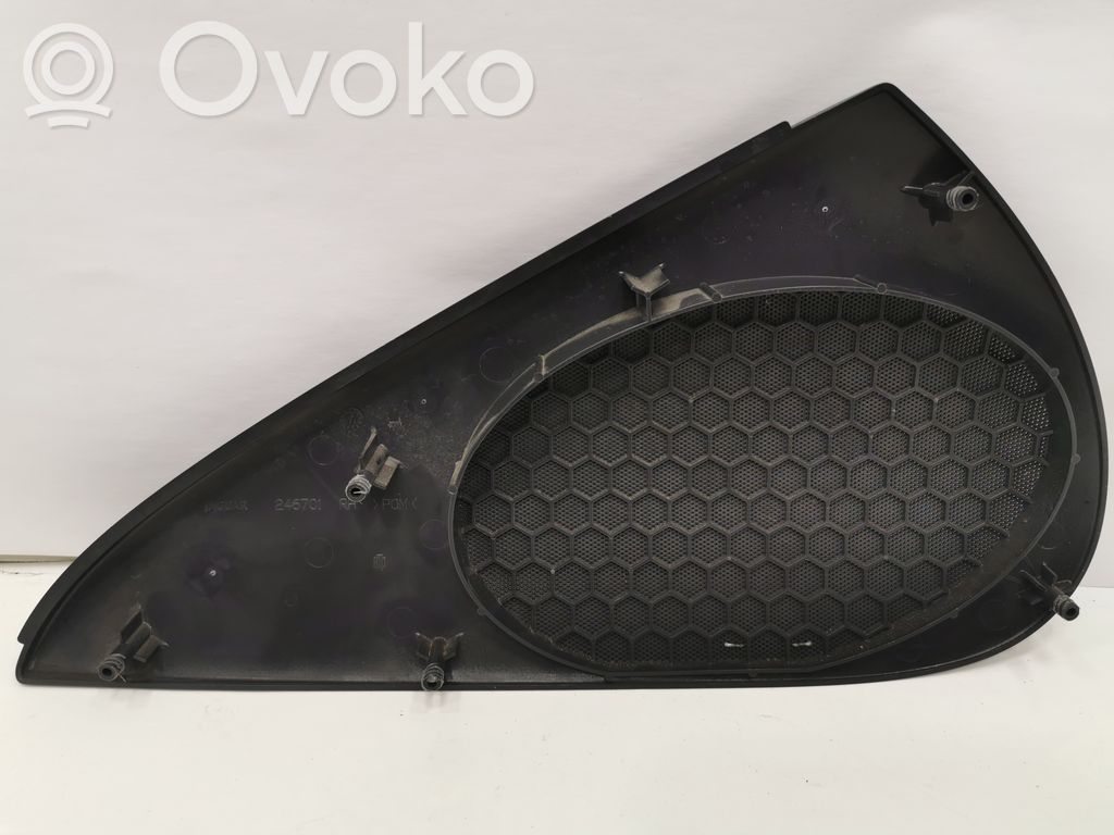 Декоративная накладка на передний динамик