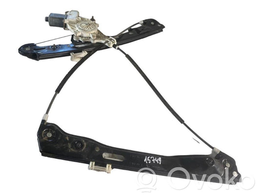 Priekšpusē elektriskā loga pacelšanas mehānisma komplekts