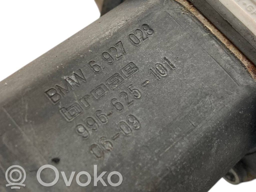 Priekšpusē elektriskā loga pacelšanas mehānisma komplekts