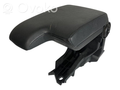 Подлокотник