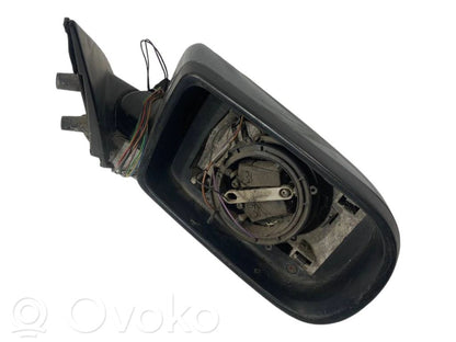 Mirror (electrically controlled)