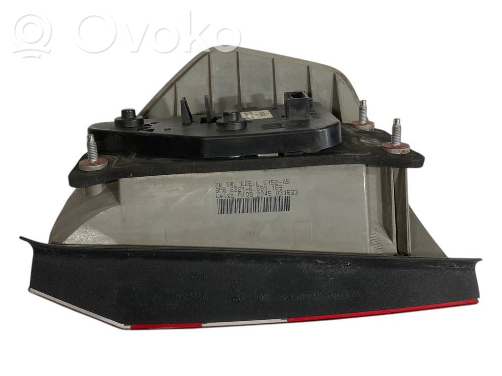 Taillight in the body