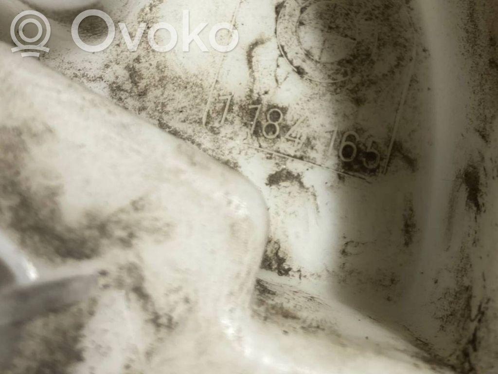 Топливный насос (в топливном баке)