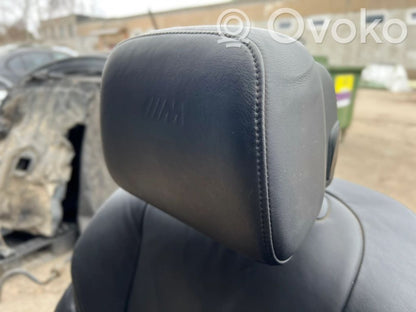 Комплект сидений