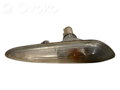 Wing turn signal light