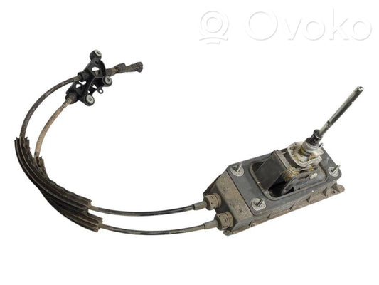 Switching mechanism (sliding mechanism)