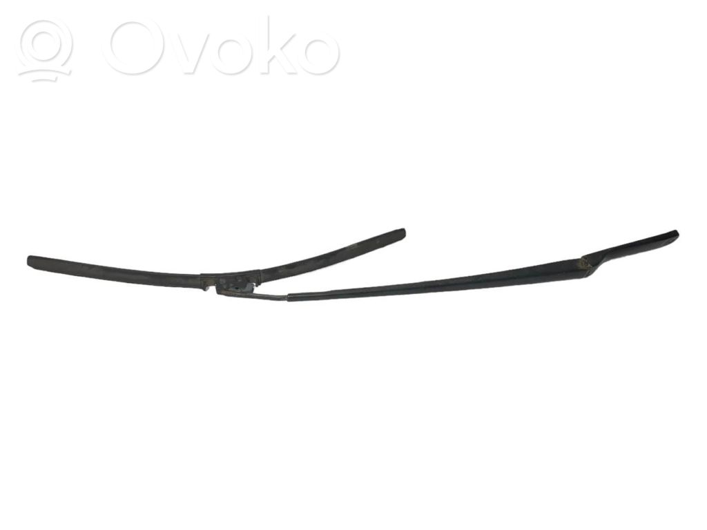 Windshield wiper arm