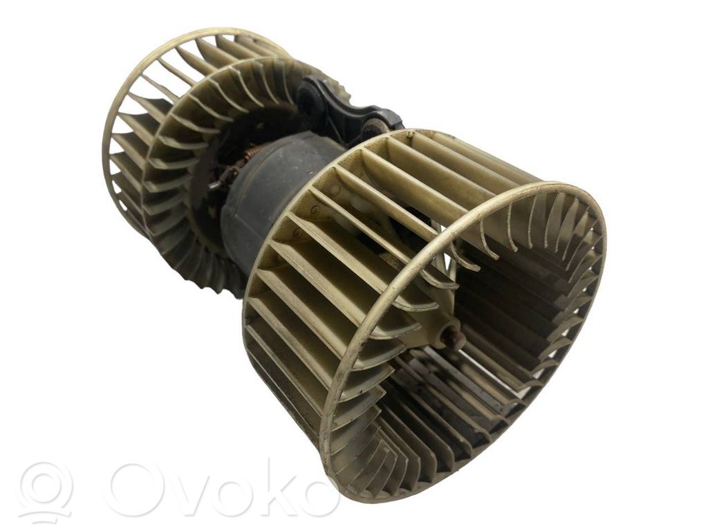 Mazā radiatora ventilators