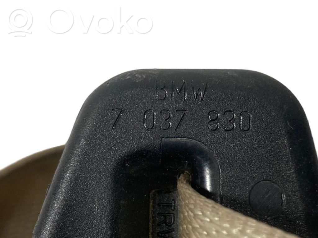 Vidējā drošības josta (aizmugurē)