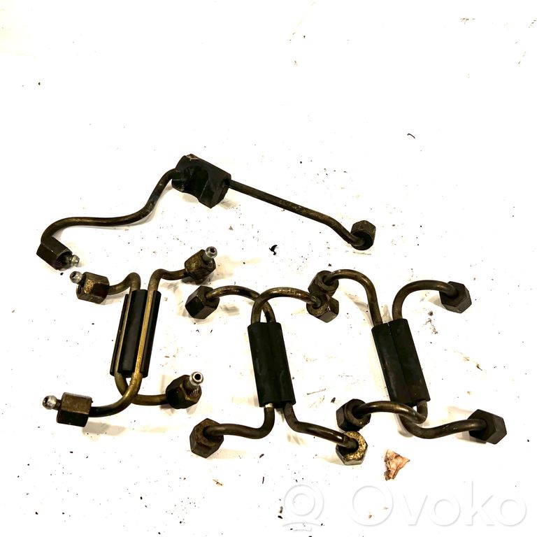 Fuel injection pipe(s)