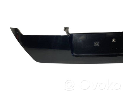 Bagāžnieka dekoratīvā apdare