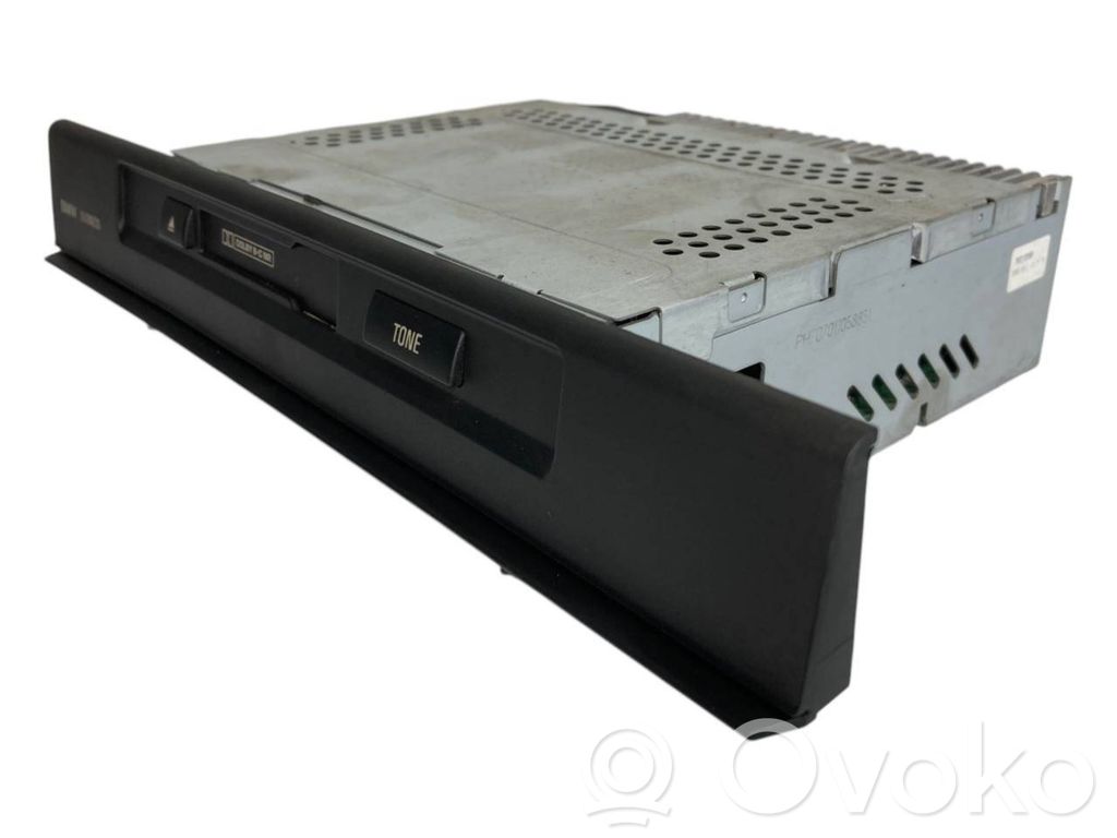 Радио / CD/DVD-плеер / навигация