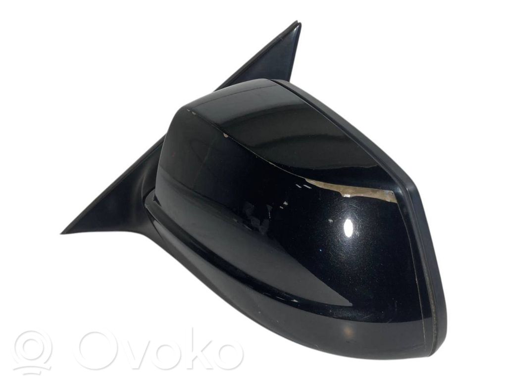 Spogulis (elektriski vadāms)