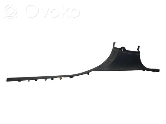 Priekšējā sliekšņa dekoratīvā apdare (iekšējā)