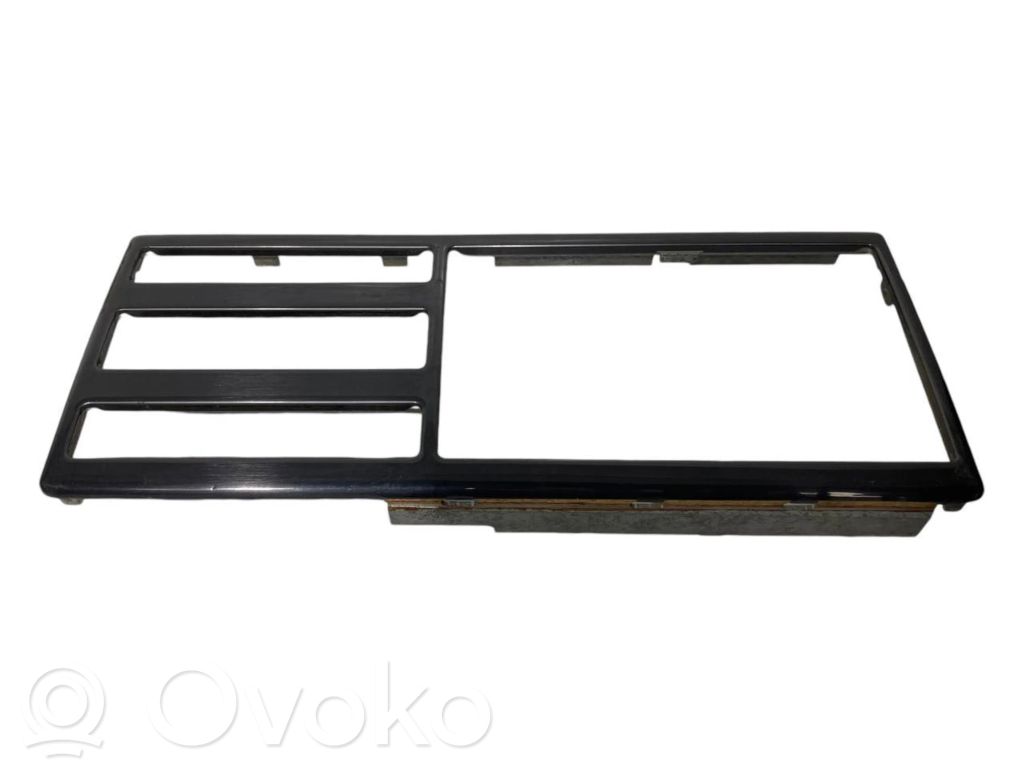 Radio/navigation decorative trim