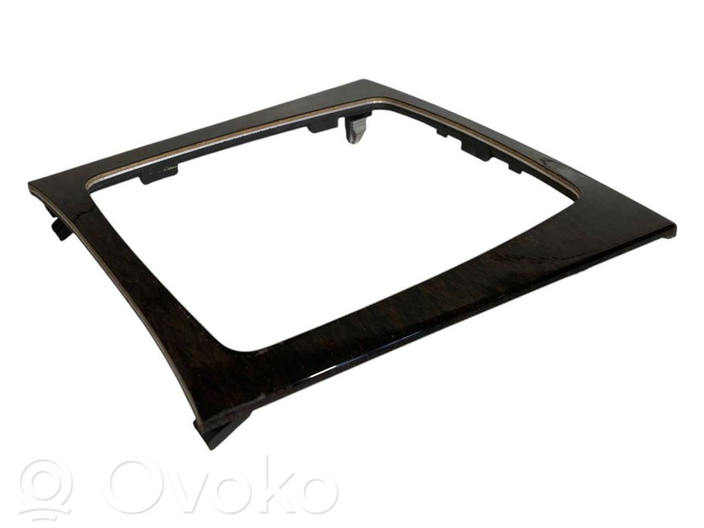 Декоративное украшение