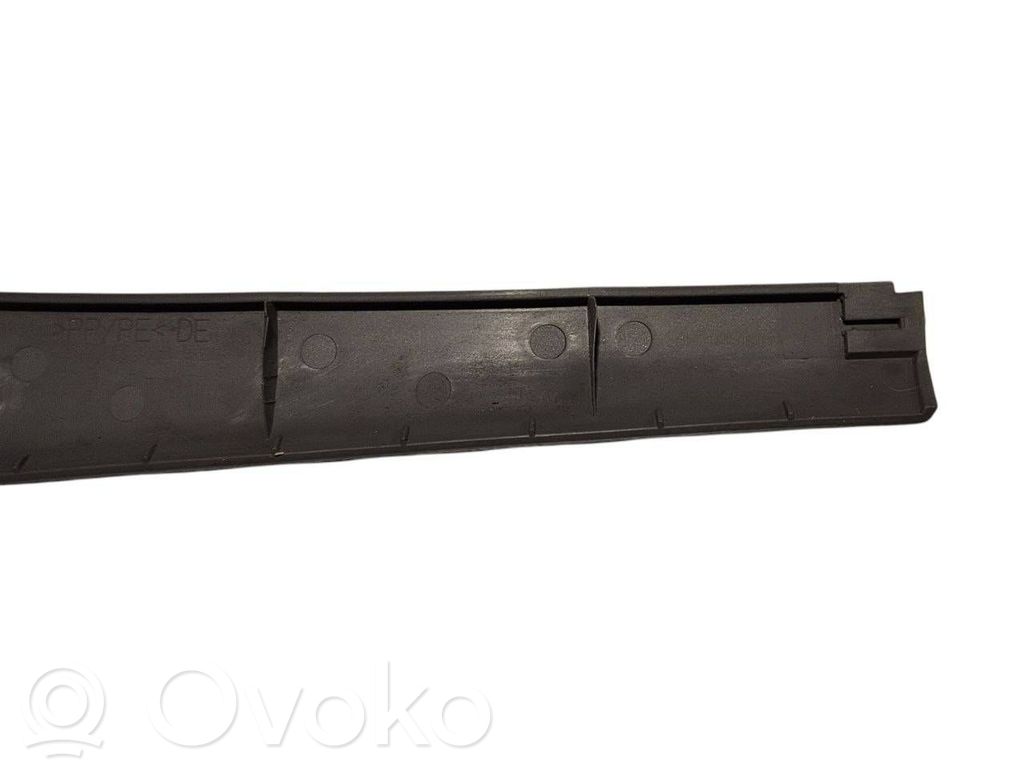 Dekoratīvās apdares lenta